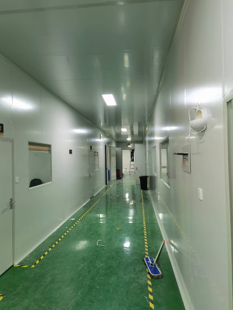 祝賀鄭州歐焙佳商貿(mào)公司凈化車間裝修完工投入使用！