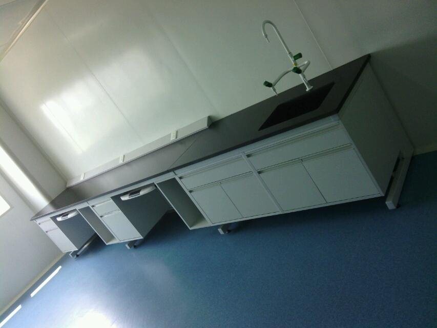 實(shí)驗(yàn)室鋼木邊臺